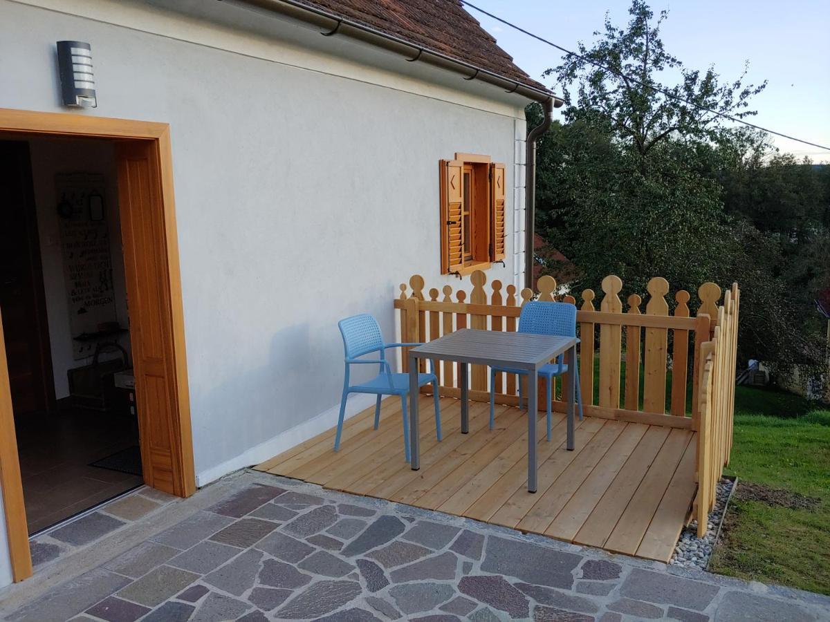 Appartement Kleine Reblaus à Bad Waltersdorf Extérieur photo